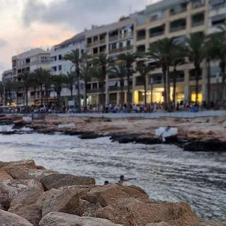 Relax By The Sea Apartment *